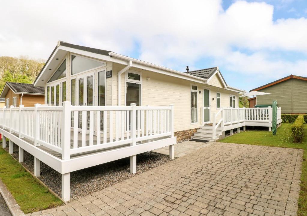 Narberth House | Erisa