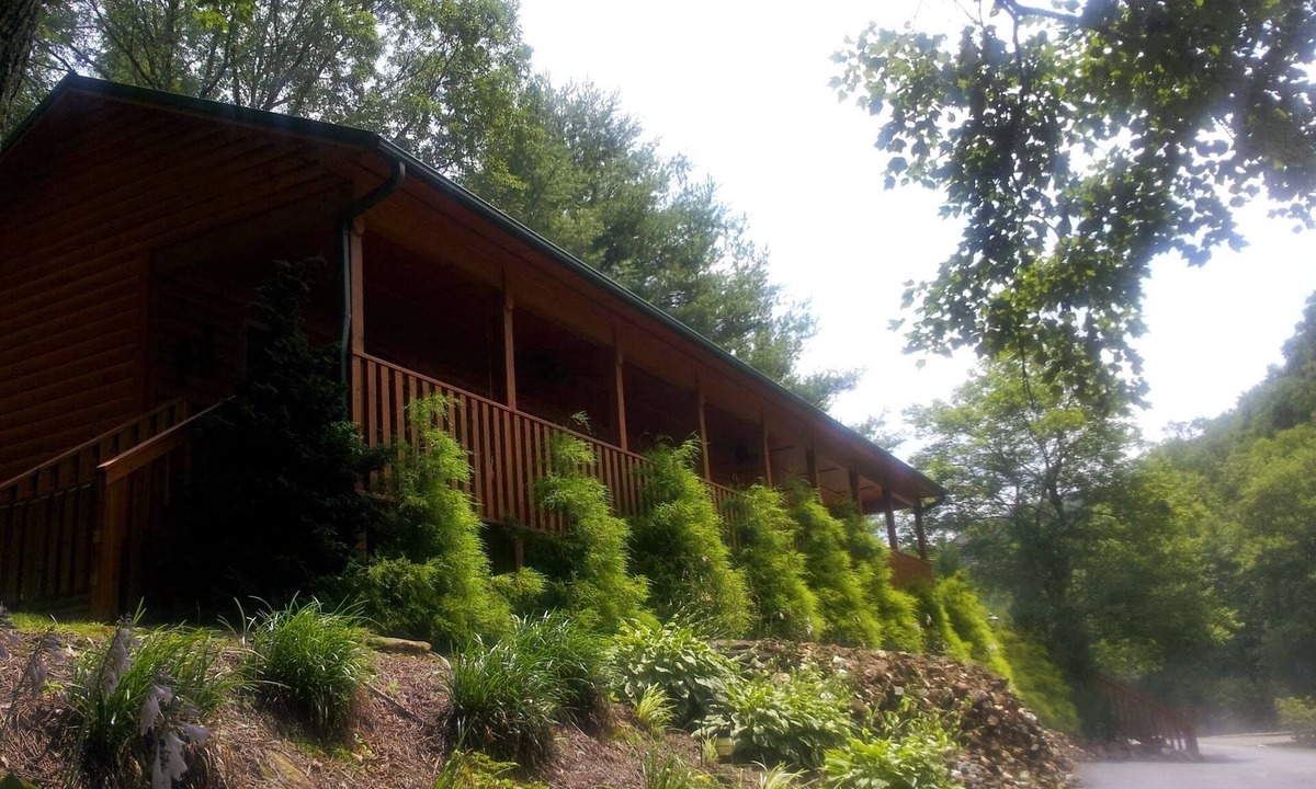 Sparta Cabin | Escape and Heal your body and soul