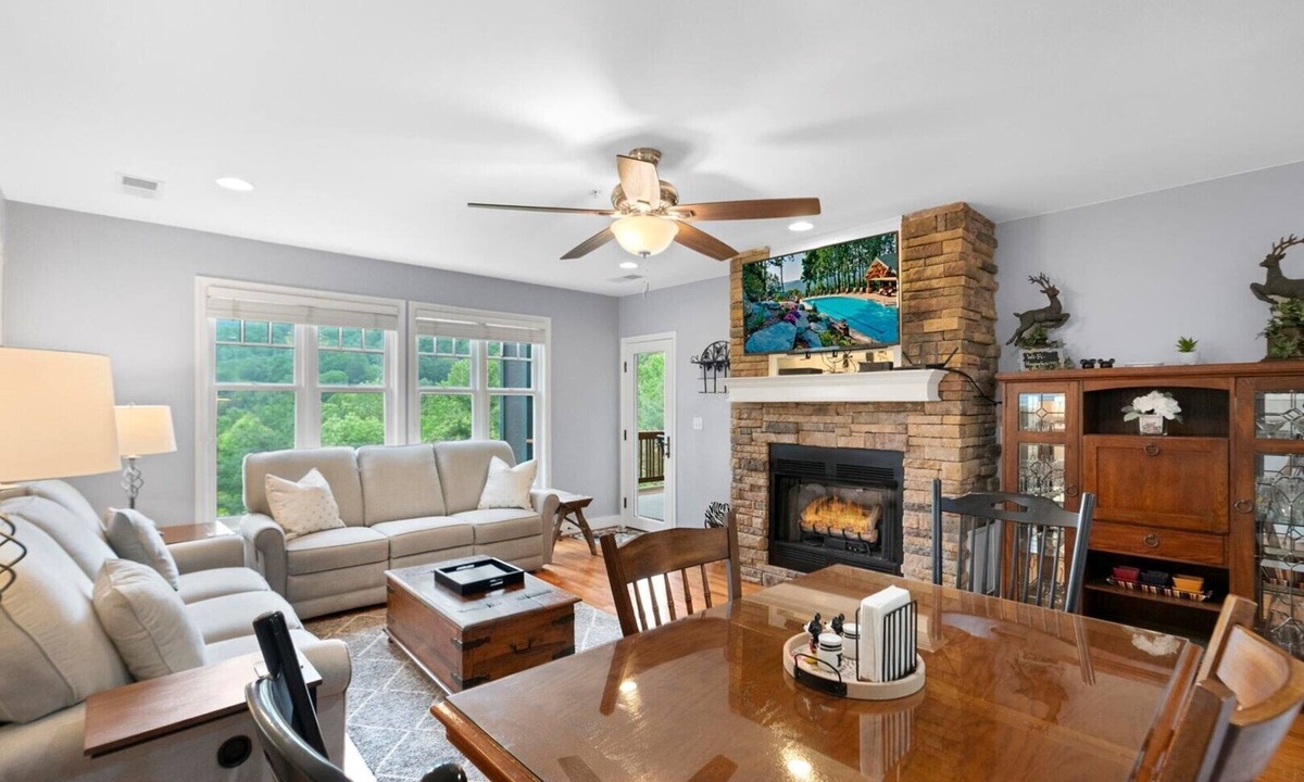 Foscoe Condo | Evergreens 721- Mountain Condo, Gated Resort, Indoor/Outdoor Pools and Hot Tub, Fitness Area, Fis.