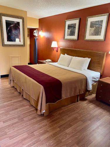 Schenectady Hotel | Executive Inn Schenectady Downtown