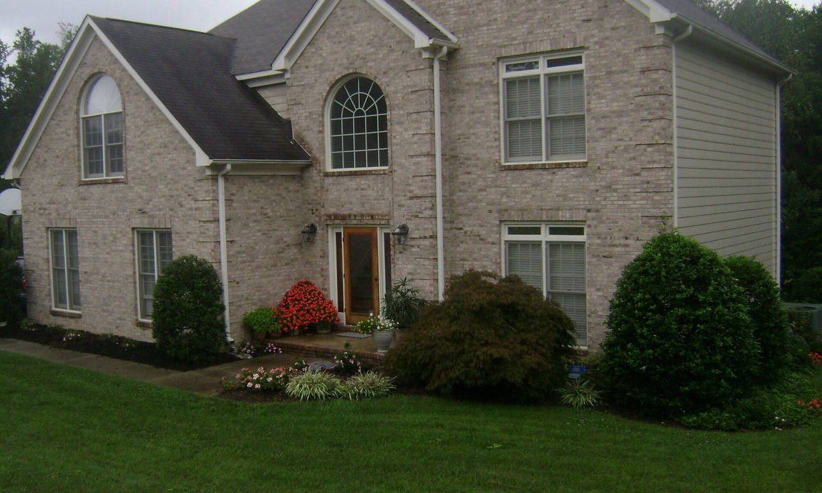 Jamestown House | FALL in Love with Jamestown!