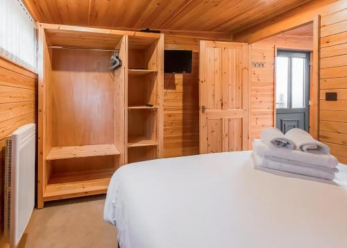 Ely Resort | Fenview Lakes