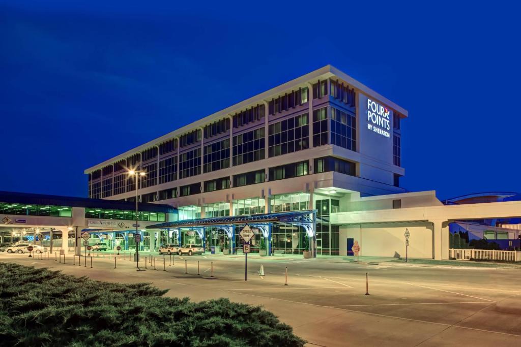 Belle Mina Hotel | Four Points by Sheraton Huntsville Airport