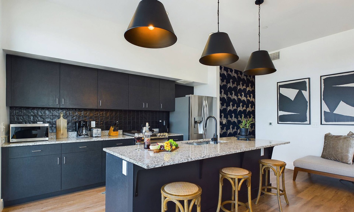 Historic Waverly House | Foxy Skies - Private Rooftop - 5 mins to Broadway
