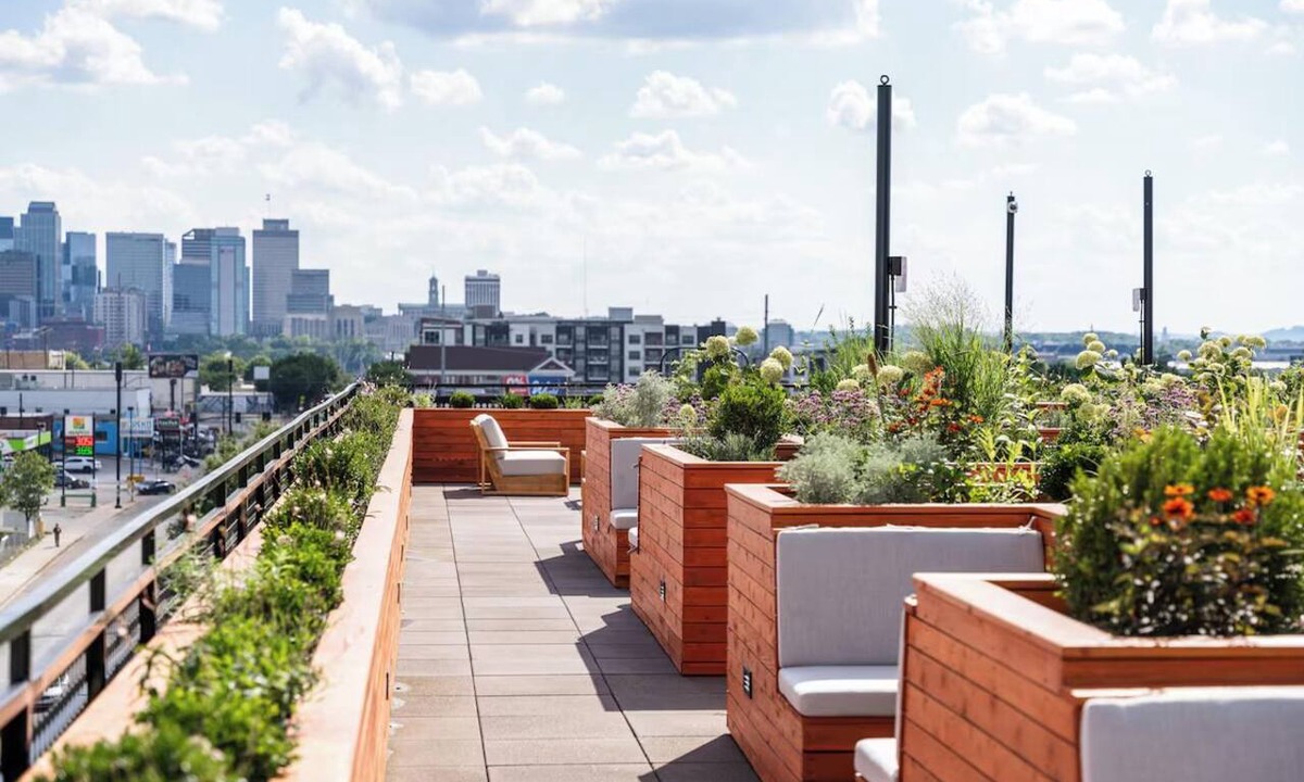 East Nashville Hotel | Funky Boutique Room w/Floor-to-Ceiling Views Near Nashville Sights!