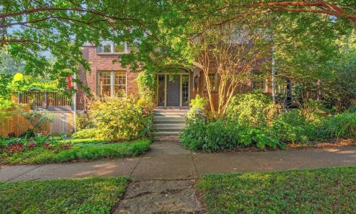 Belmont - Hillsboro Apartment | Garden Oasis | Hot Tub