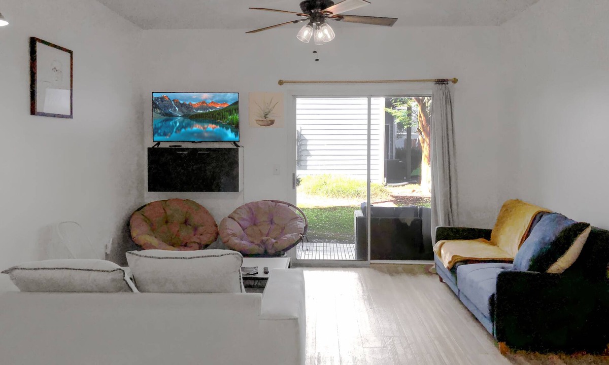 Wilmington Condo | Garden Suite, Midtown Luxury, WiFi 1BR