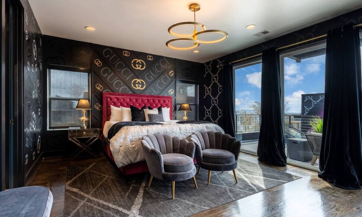 Talbot's Corner Villa | Glamour on the Rocks - Fashion Haus - Couture Murals & Rooftop Views