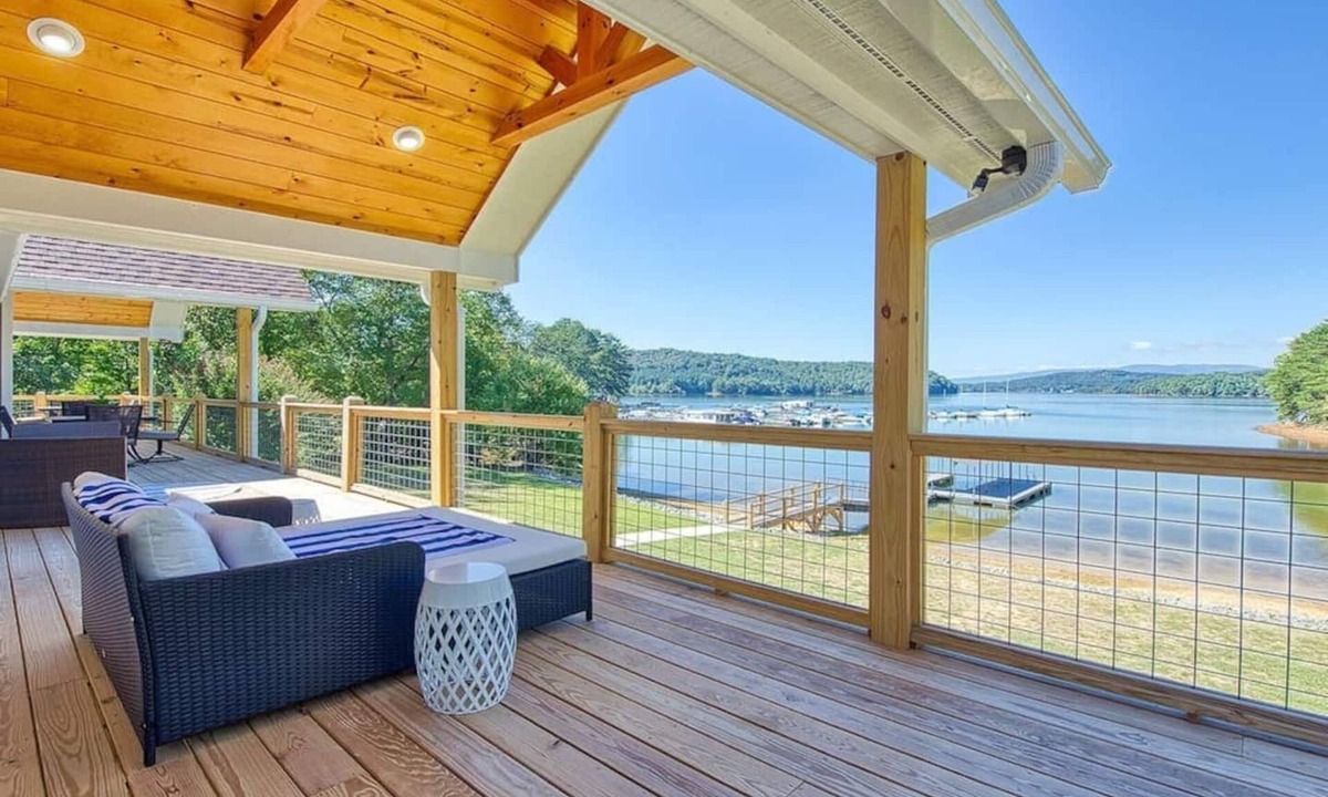 Hayesville House | Great Lake Escape by Chatuge Home Concierge Lakefront, private dock with boat slip, hot tub, fire pit