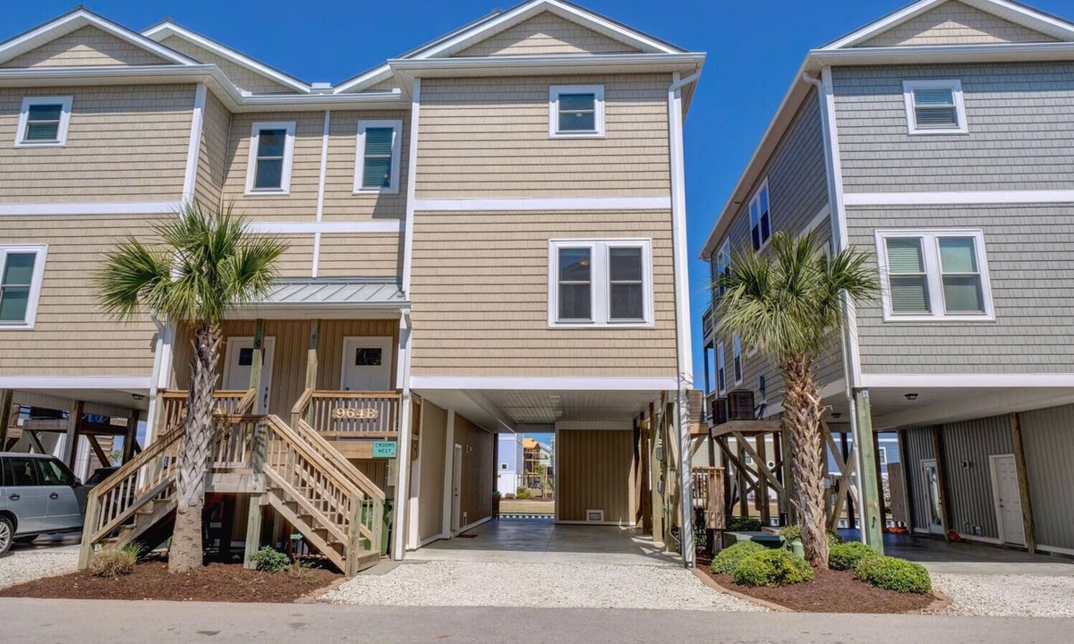 Topsail Beach House | Great savings on amenities.Linens provided. Beach, Sound,Pool, Picnic,Playground
