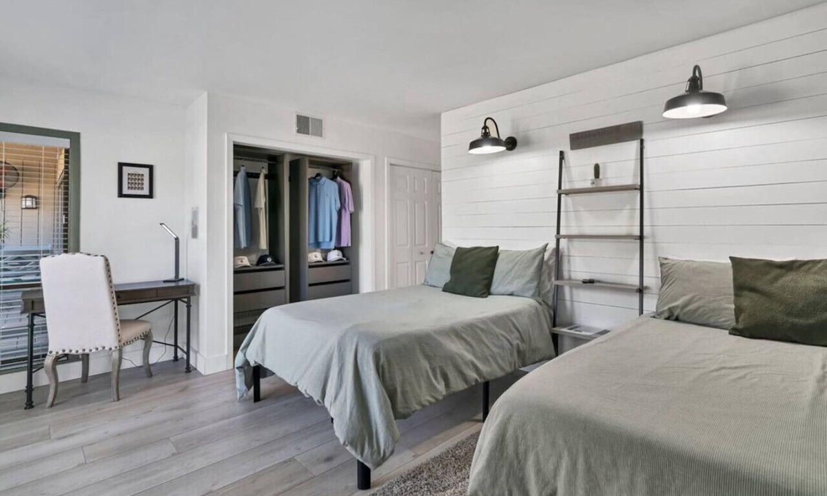Pinehurst Condo | Greenside Getaway️! Walk to Clubhouse and Cradle! Panoramic Golf Views!