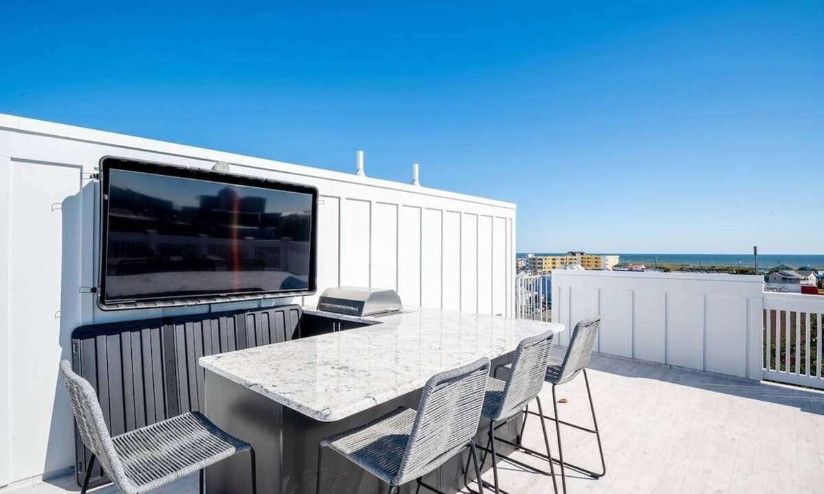 North Carolina Coast House | Grow with the Flo