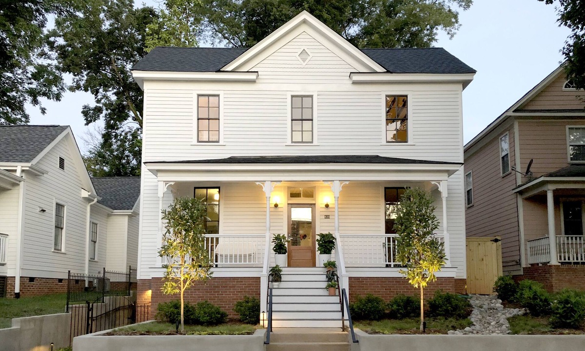 Downtown Bed & Breakfast | Guest House Raleigh - Adults Only