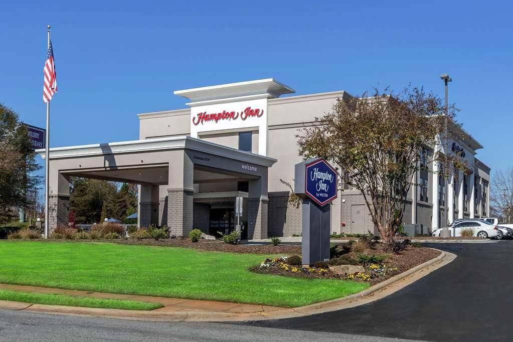 Mebane Hotel | Hampton Inn Mebane