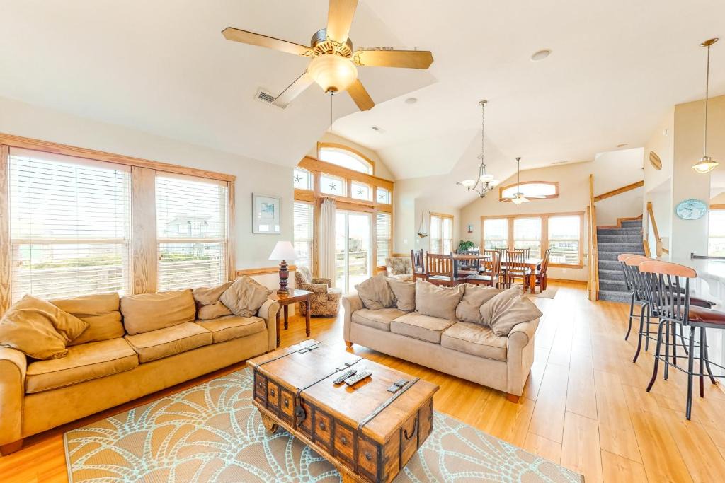 Buxton House | Hatteras Station BX460