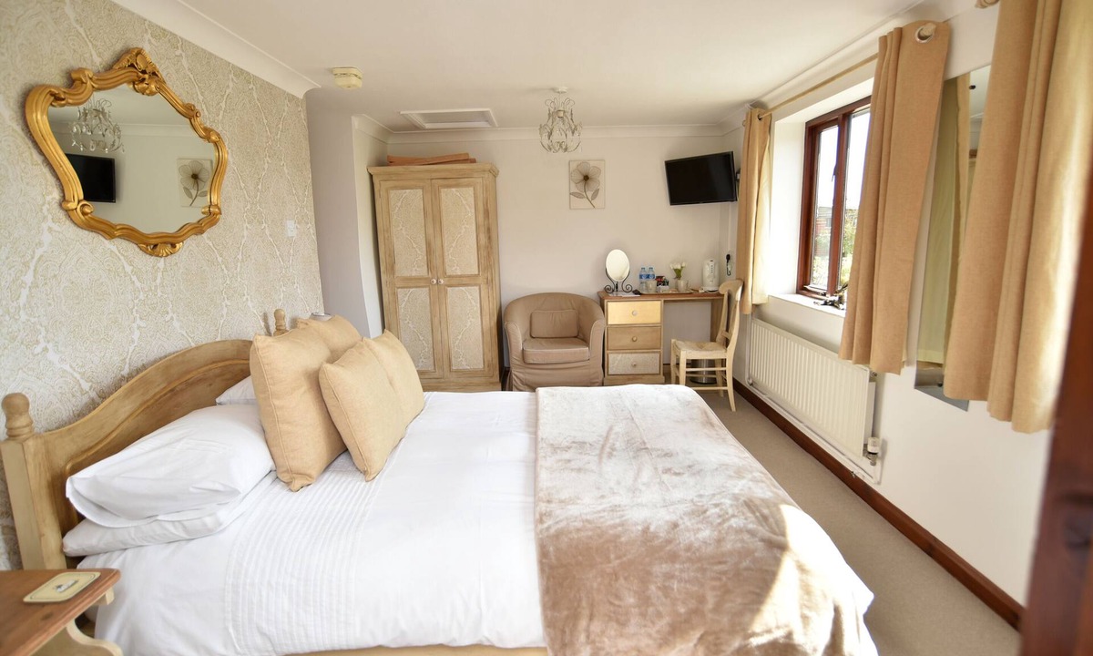 Bressingham Bed & Breakfast | Hazel Barn B&B