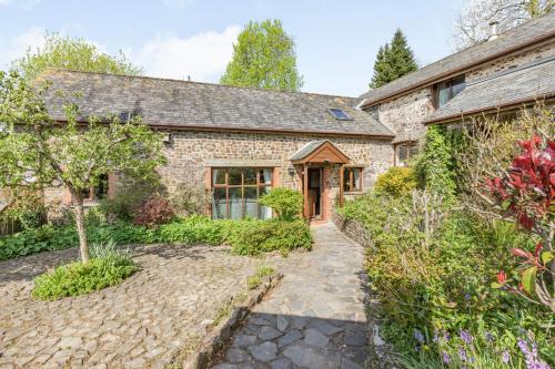 South Molton House | Hazel Barn