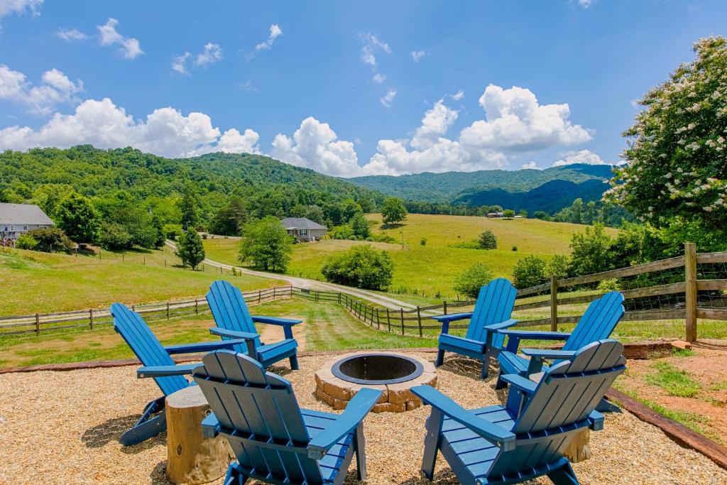 Weaverville House | Heartland Ranch