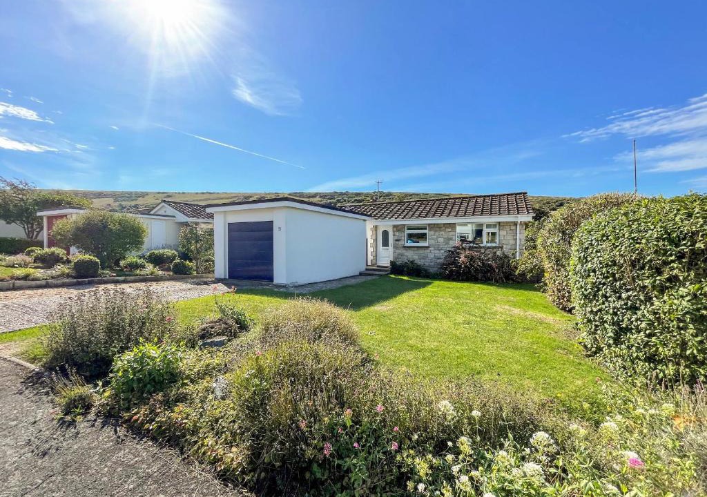 West Lulworth House | Hill View