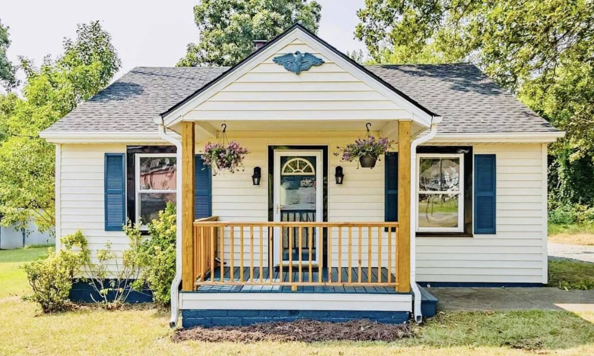 Hillsborough House | Hillsborough Bungalow