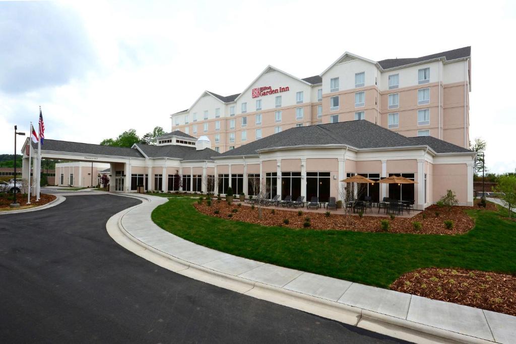Greensboro Hotel | Hilton Garden Inn Greensboro Airport