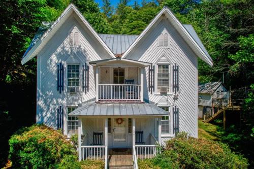 Todd House | Historic McGuire House