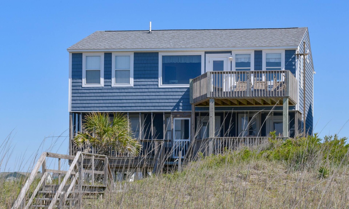 Holden Beach House | Hobbs Realty - Oceanfront home w/Private Pool, Luggage Lift, and Hot Tub
