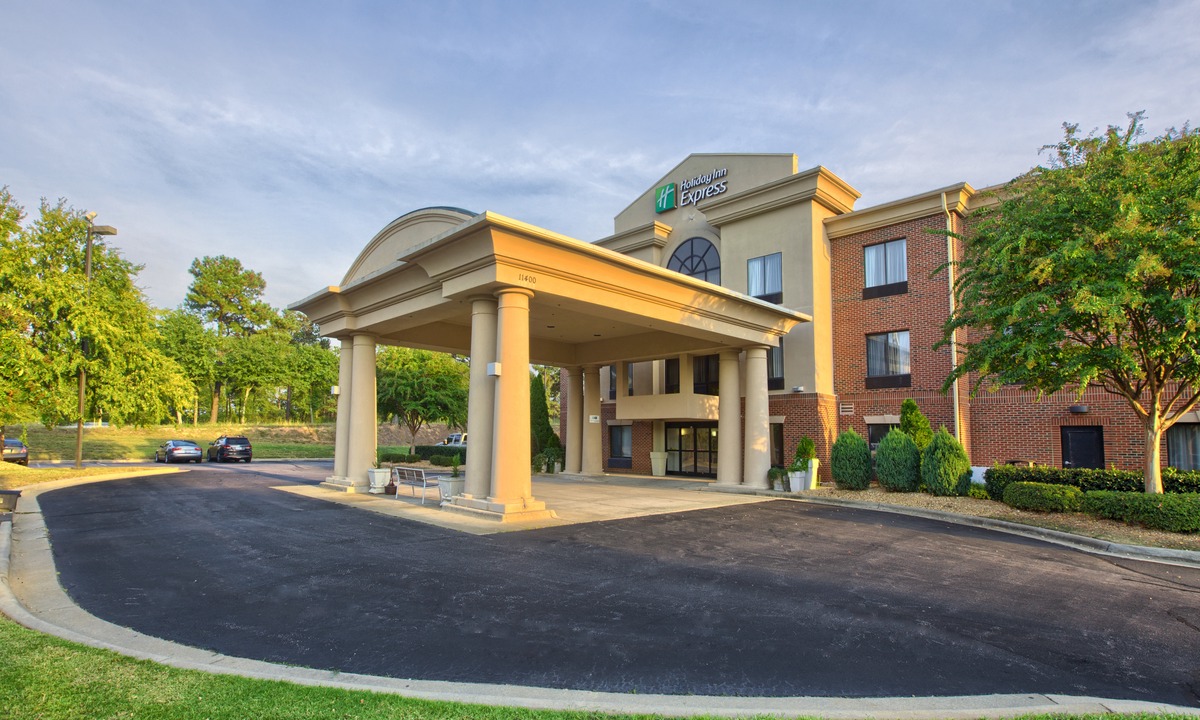 North Raleigh Hotel | Holiday Inn Express Hotel & Suites Raleigh North - Wake Forest, an Ihg Hotel
