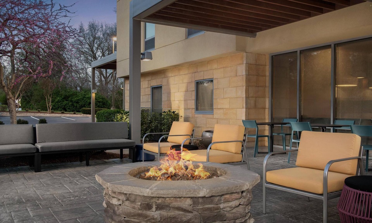 Donelson Hotel | Home2 Suites by Hilton Nashville-Airport