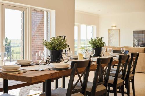 Durham House | Host & Stay - Forest View Lodge