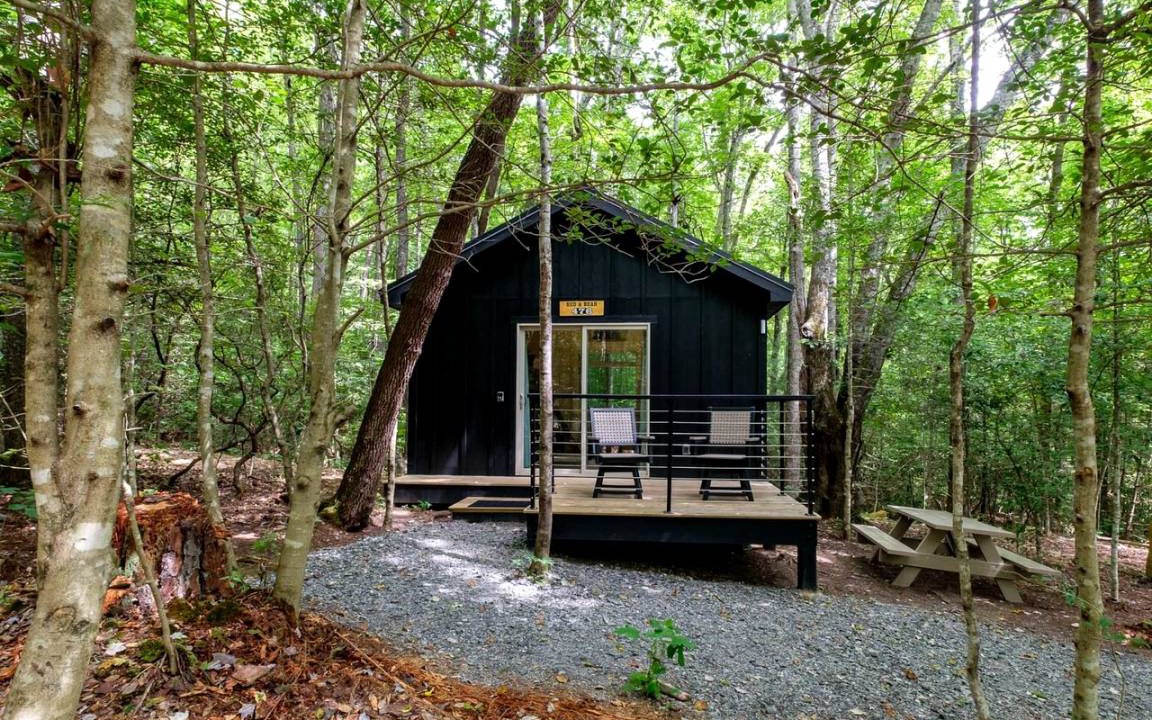 Balsam Grove House | House ∙ 1 bedroom ∙ 4 guests