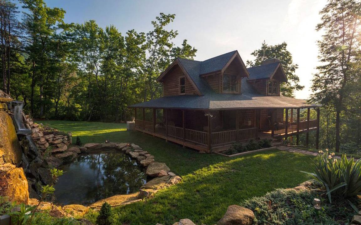 Mill Spring House | House ∙ 2 bedrooms ∙ 4 guests