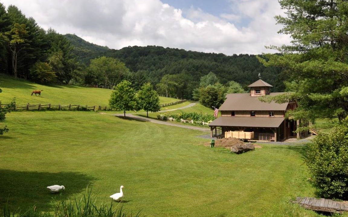 Laurel Springs House | House ∙ 2 bedrooms ∙ 7 guests