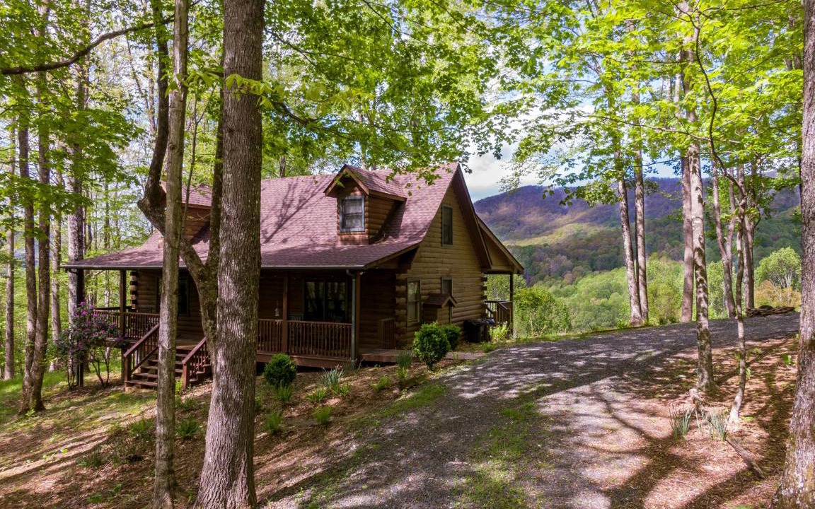 West Jefferson House | House ∙ 3 bedrooms ∙ 8 guests
