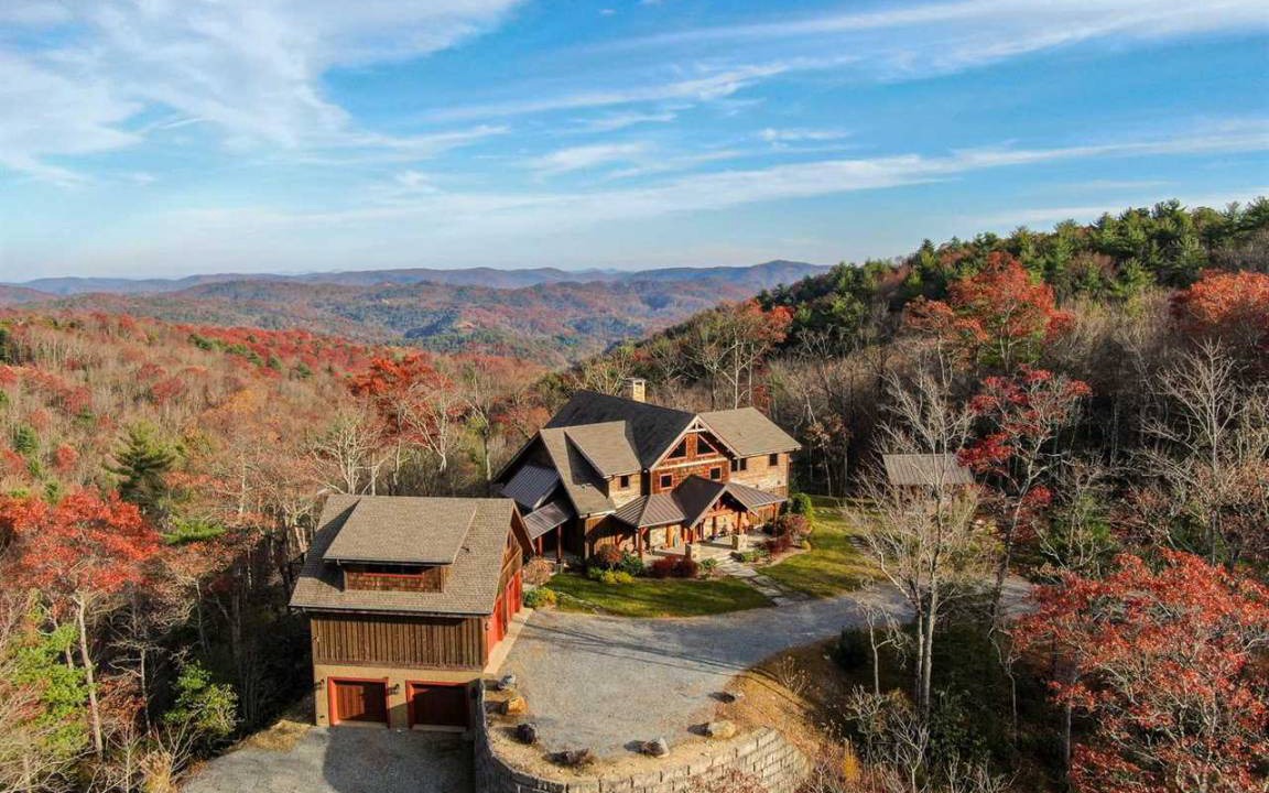 Apple Ridge House | House ∙ 3 bedrooms ∙ 9 guests