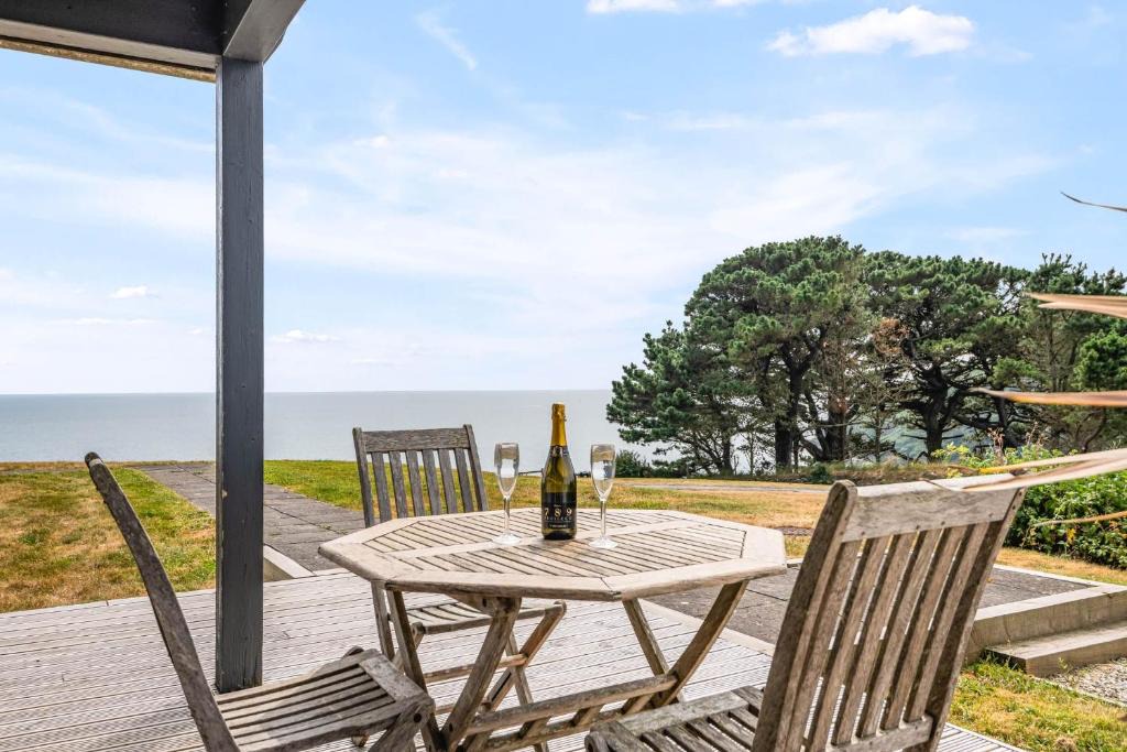 Talland House | House 37