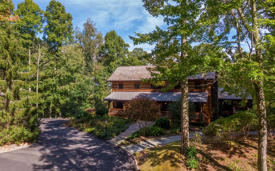 Banner Elk House | House ∙ 7 bedrooms ∙ 15 guests