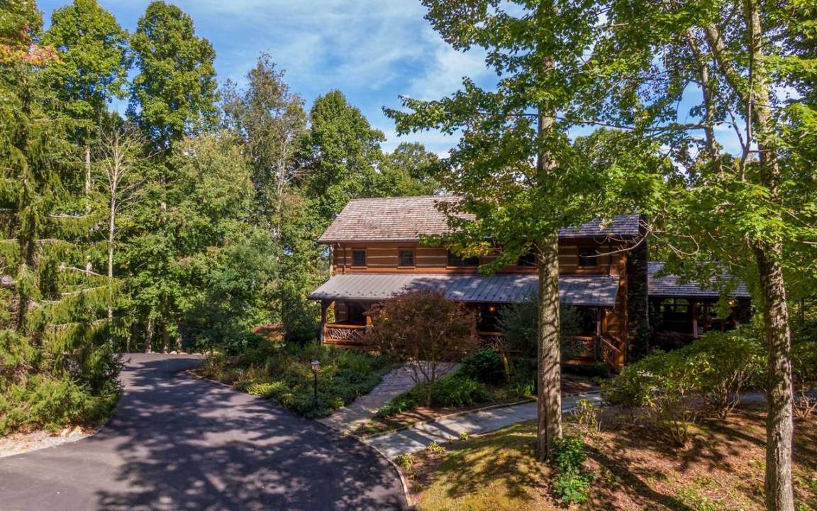 Banner Elk House | House ∙ 7 bedrooms ∙ 15 guests