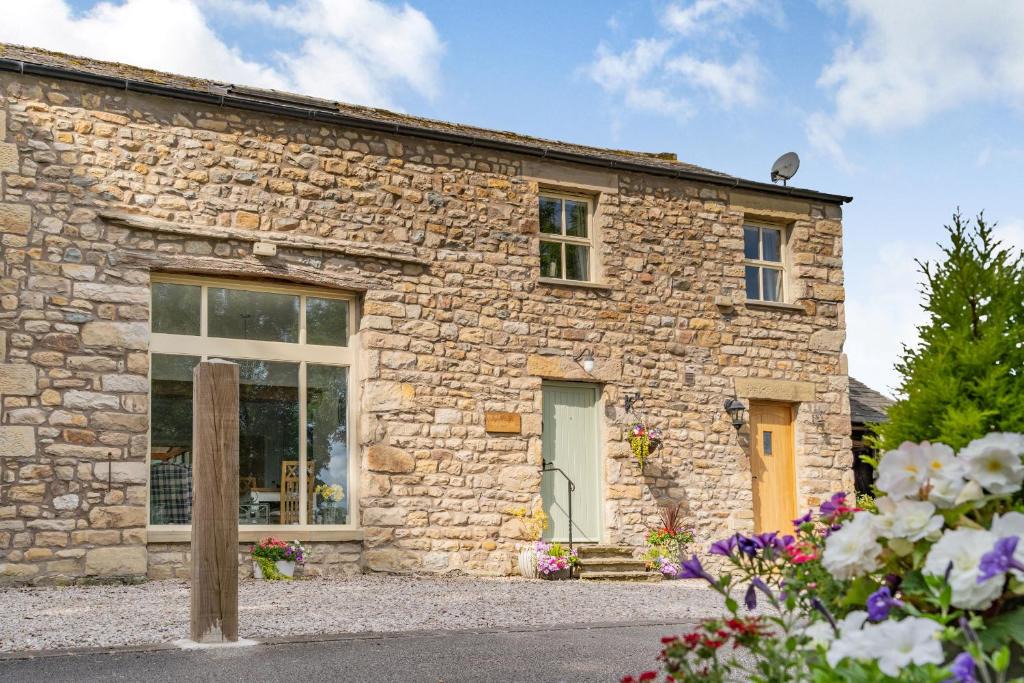 Arkholme House | Ingleborough View