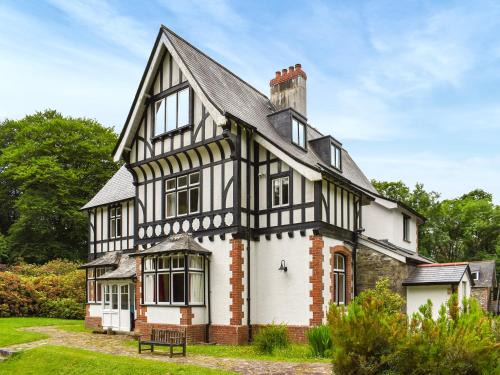 Lydford House | Ingo Brake Retreat