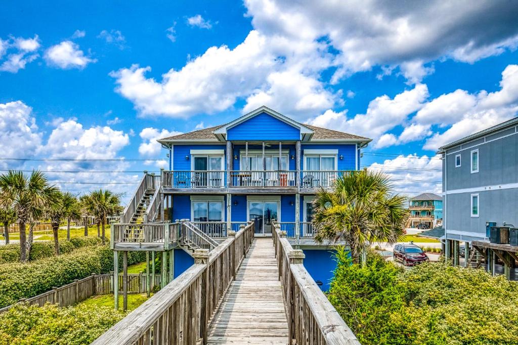 North Topsail Beach House | Island Girl