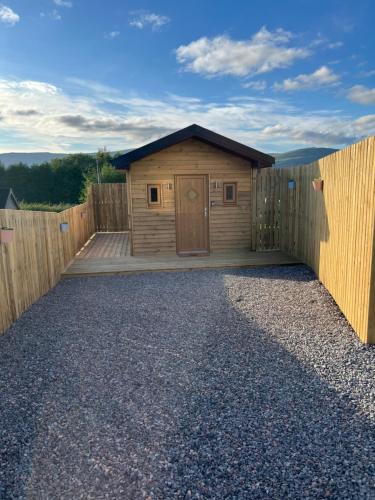 Fort William Apartment | Jacobite Cabin
