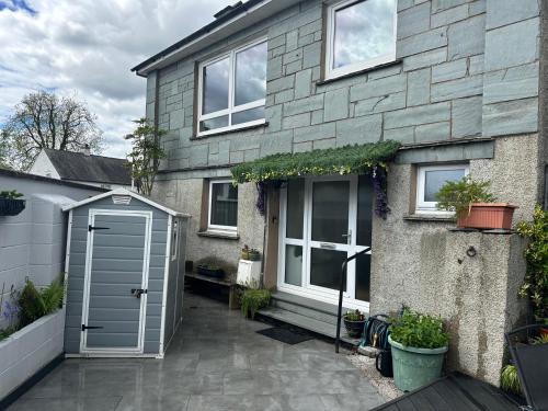 Staveley House | Jakanori