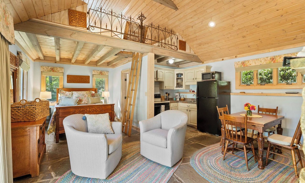 Asheville Cottage | Just Beyond Utopia.