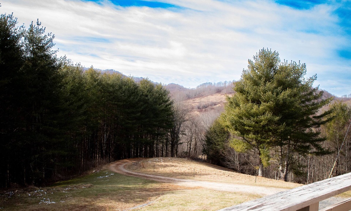 Ashe County House | Just Squatchin! sit back and let your imagination run wild!