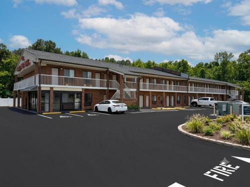 Oxford Hotel | King's Inn Motel