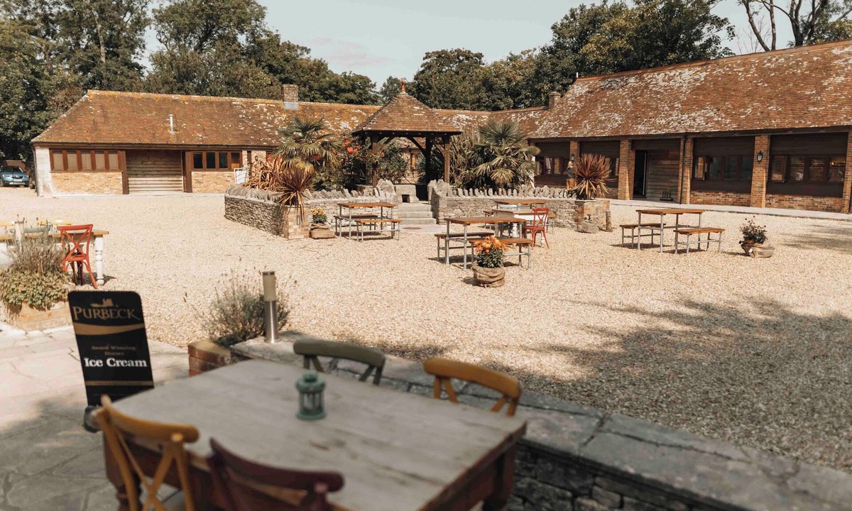 Kingston Hotel | Kingston Country Courtyard