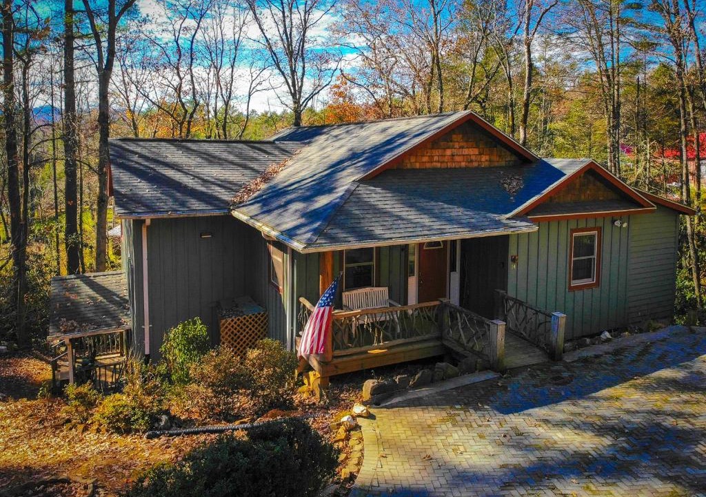 Sapphire House | La Casa Del Amour
