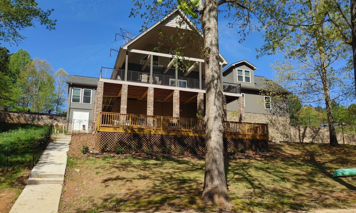 Troutman House | Lake Norman Private Escape - Hot tub & private boat ramp