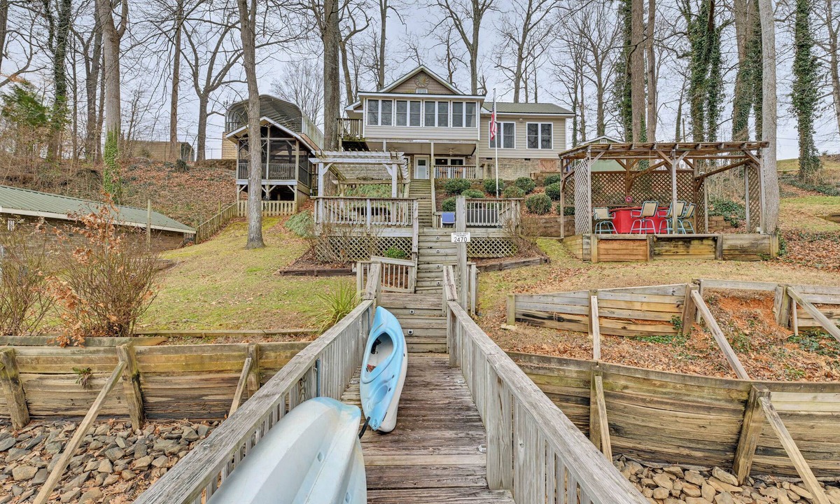 Southmont House | Lakefront, Hot tub, Theater Game w/Private Dock